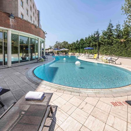 Novotel Roma Est Exterior photo