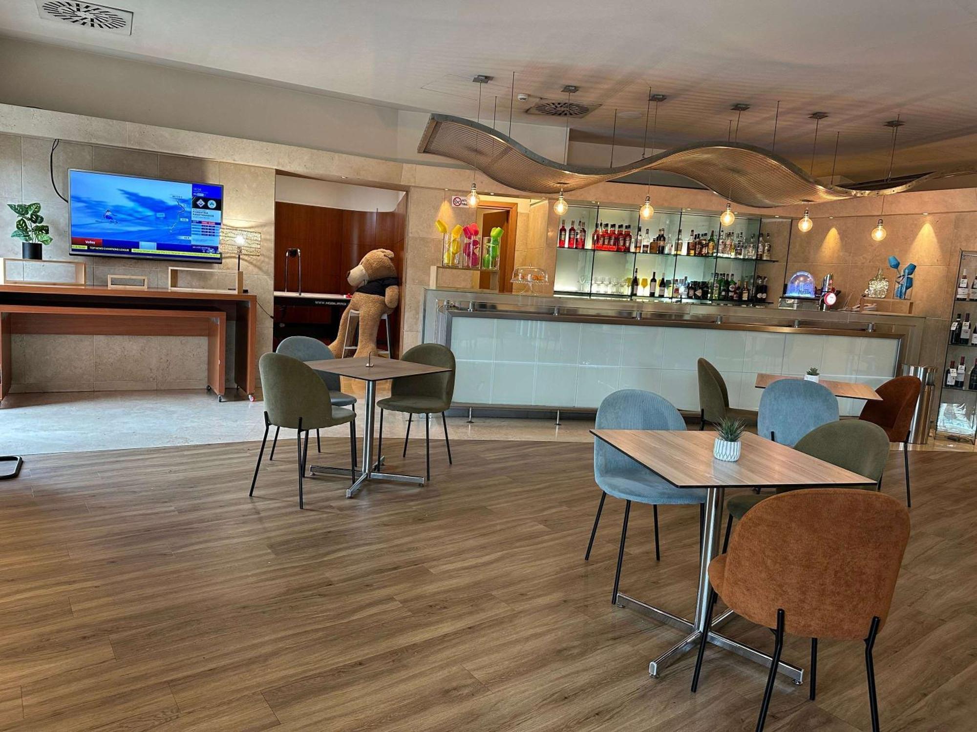 Novotel Roma Est Exterior photo